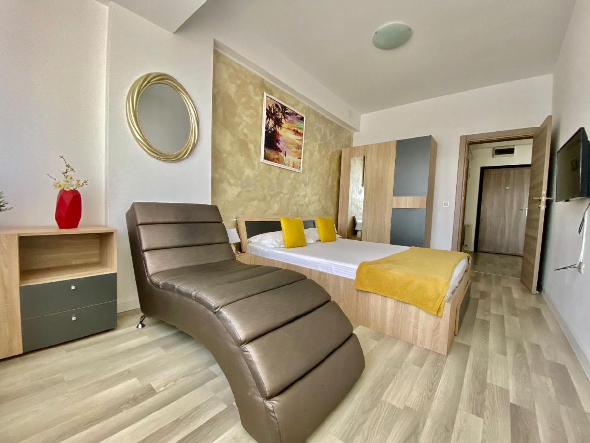Apartament Summerland Mamaia Nord Eksteriør billede